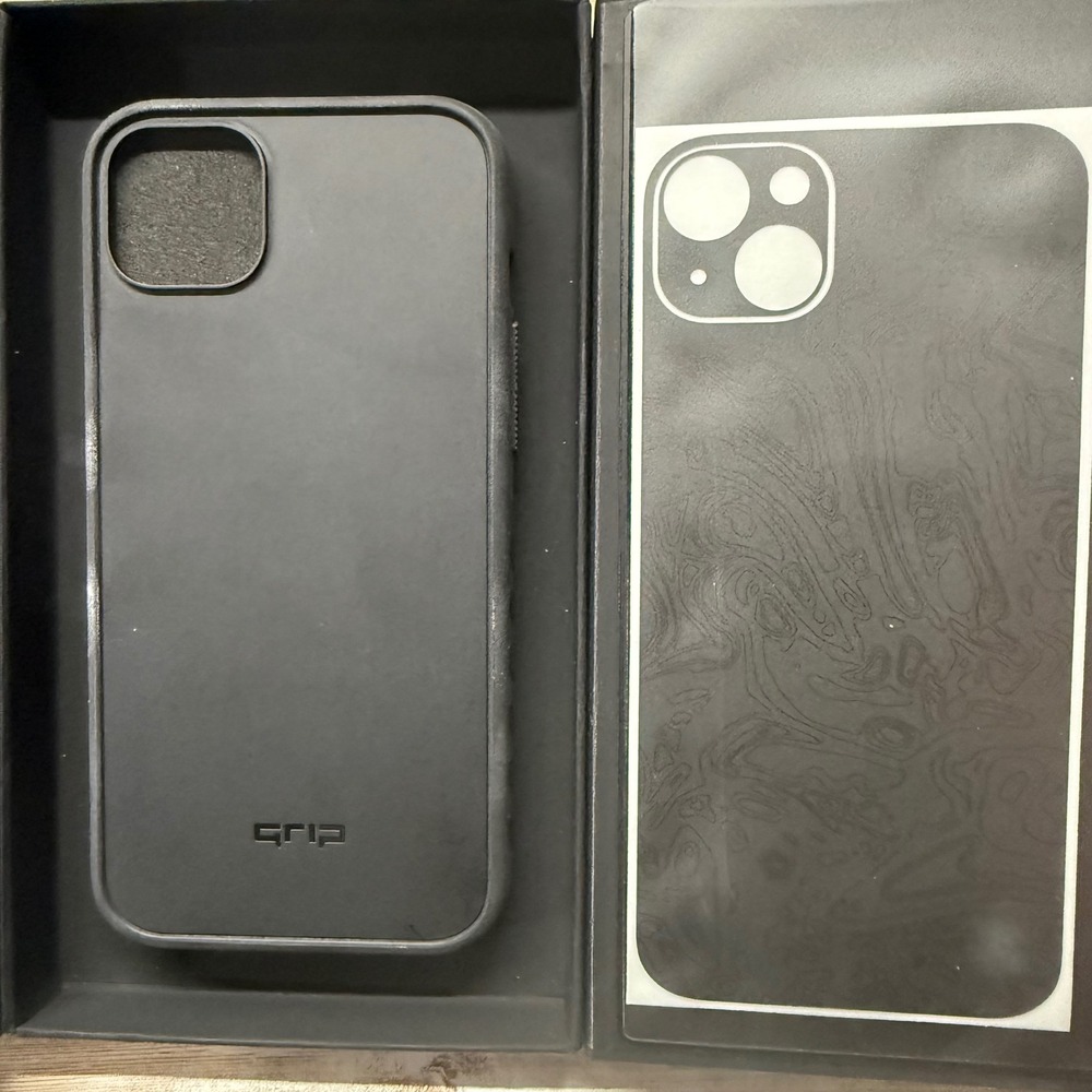 dbrand Grip Case iPhone‎ 14 Plus MagSafe Triple Black skin New Open Box